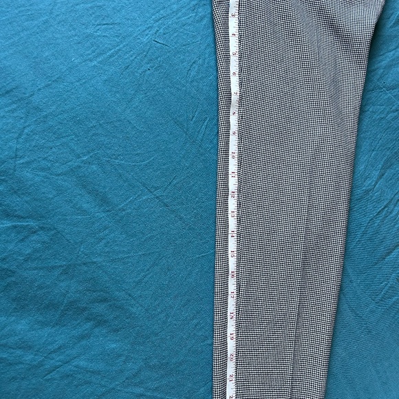 Babaton Cohen Mid-Rise Houndstooth Cropped Pant - Picture 7 of 7